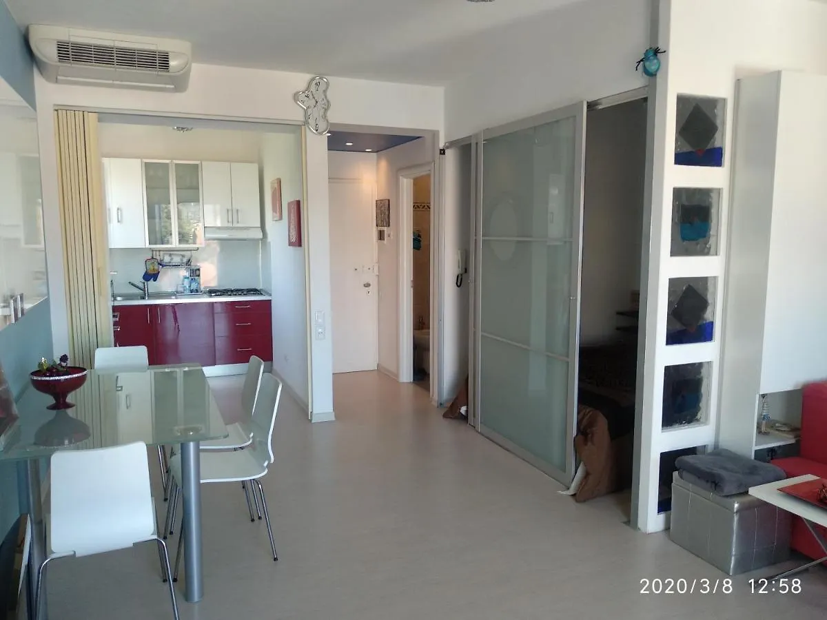Easy Flat G. Apartment Bardolino Italy